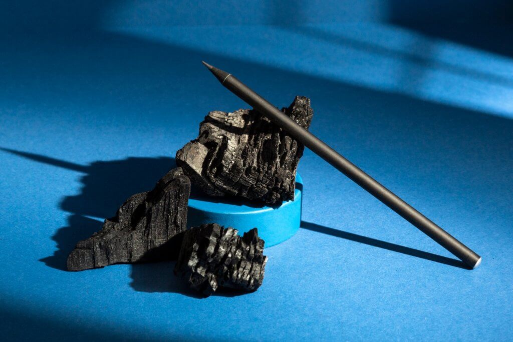 В Китае создали графит с рекордным содержанием углерода