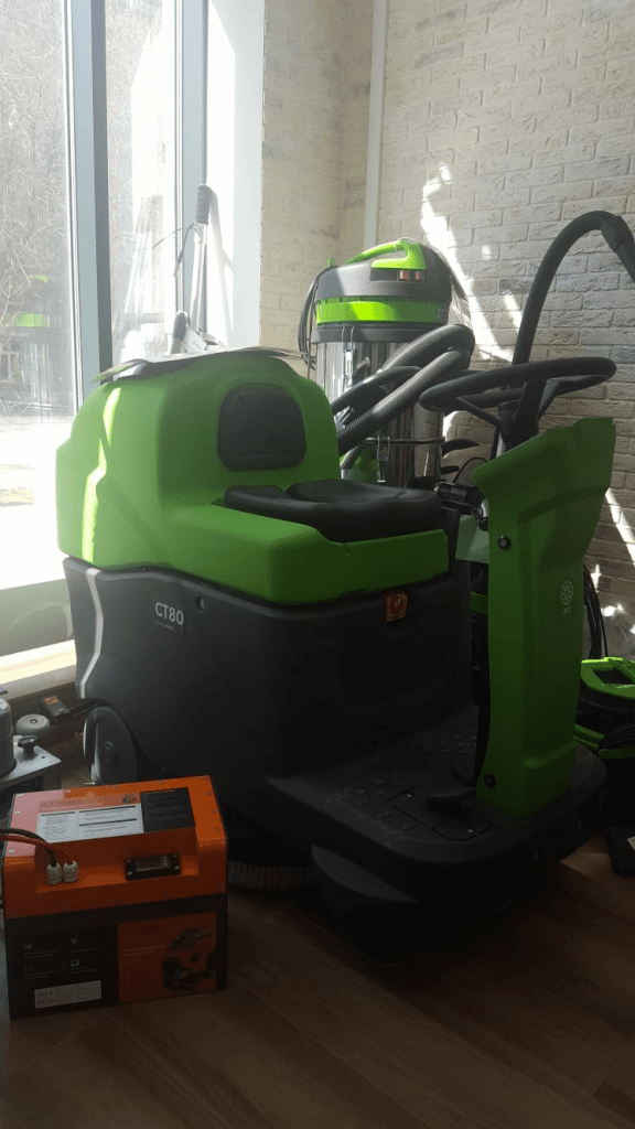 Замена свинцово-кислотных аккумуляторов на литий-ионные в клининговой технике