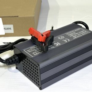 СЗУ LI 13S 48V 54,6V 15А SJT 850E
