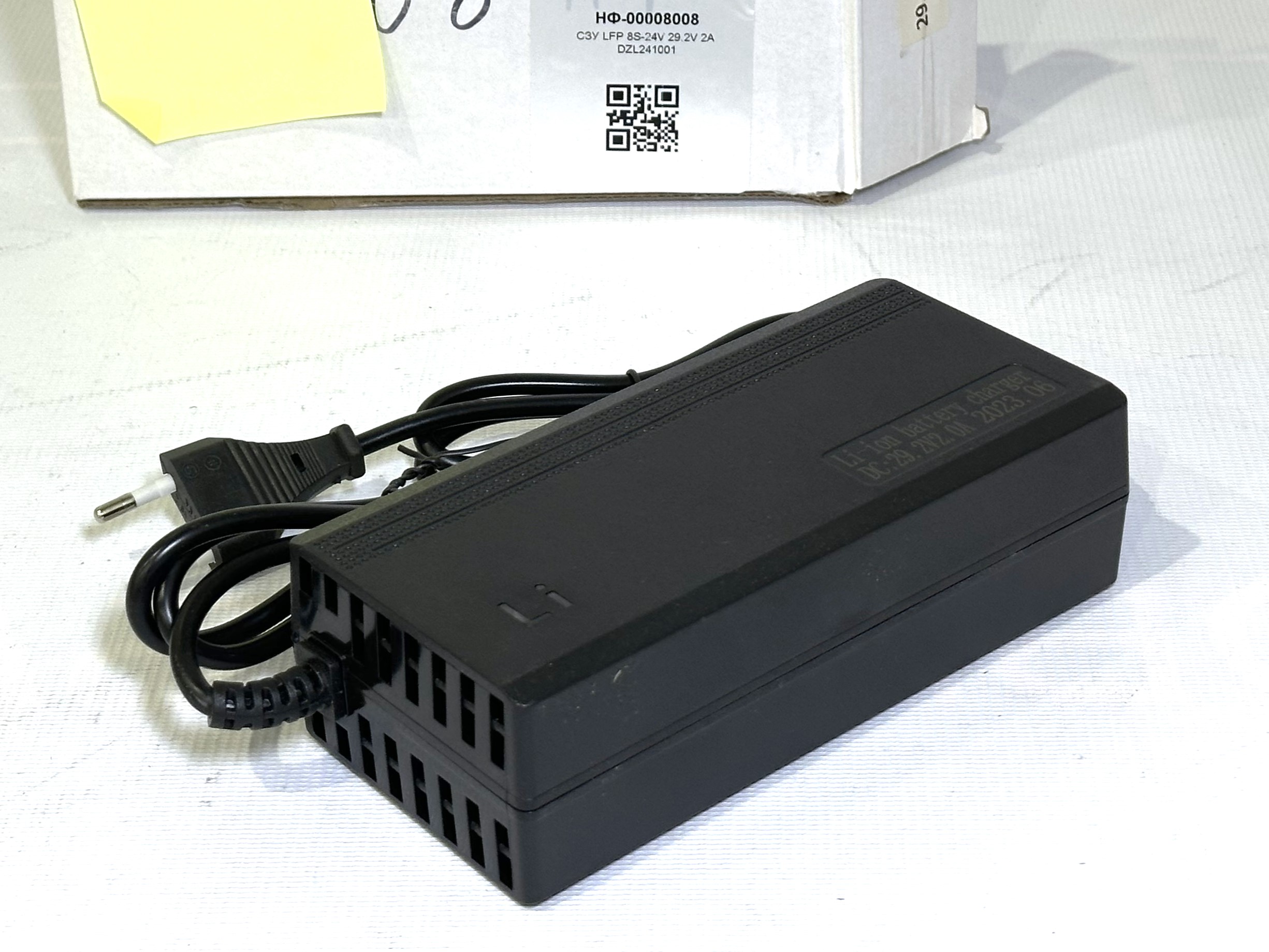 СЗУ LFP 8S-24V 29.2V 2A DZL241001