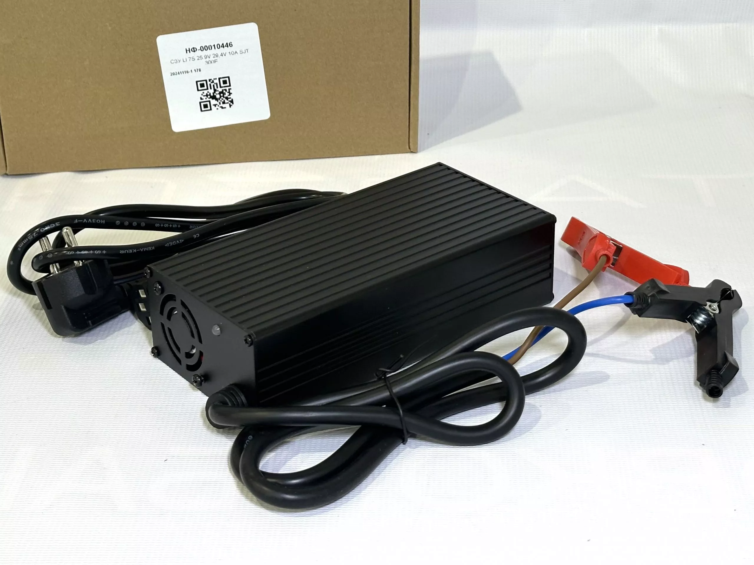 СЗУ LI 7S 25.9V 29,4V 10А SJT 300E
