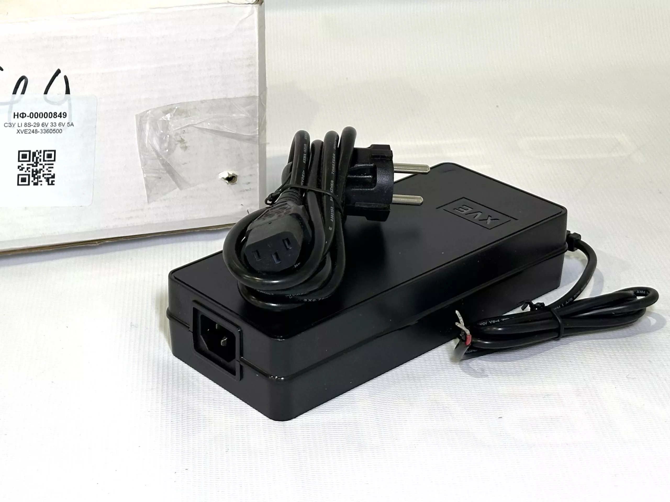 СЗУ LI 8S-29.6V 33.6V 5A XVE248-3360500