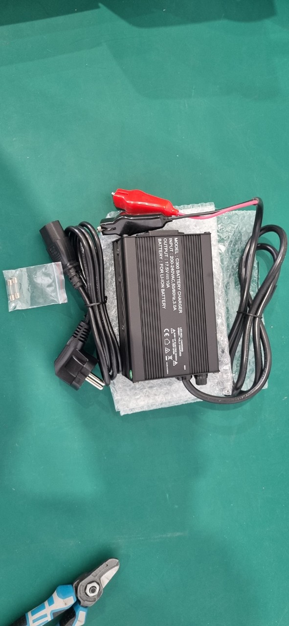 СЗУ LI 4S 14.8V 17,5V 10А С300