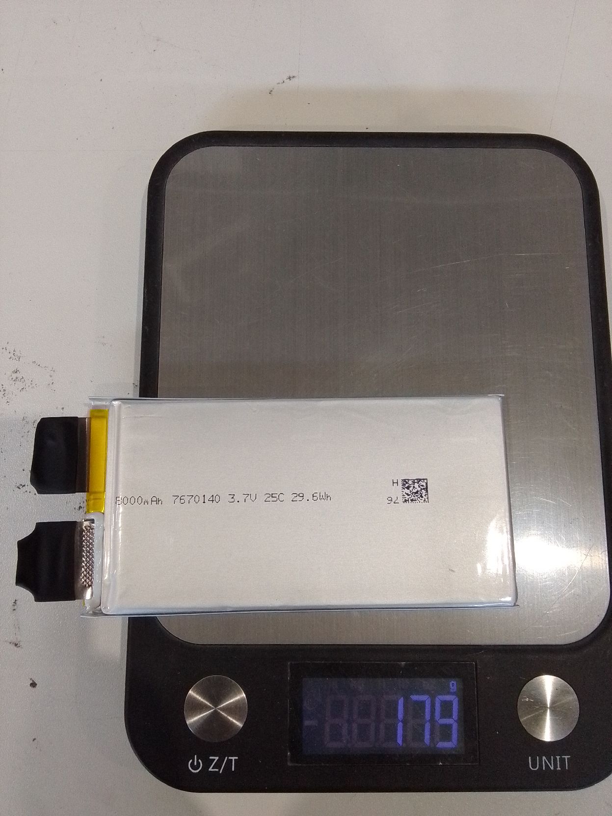 8000mAh, LP7670140, 8x70x140, 3.7V, 25C