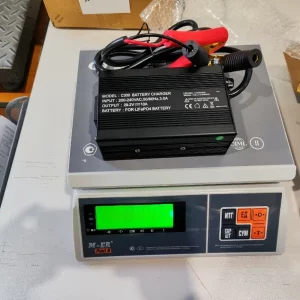 СЗУ LFP 8S-24V 29.2V 10А С300