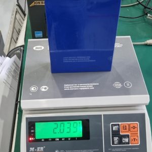 105000mAh, LFP36130200, 3.2V, 36.2x130.2x199.4mm, 2C